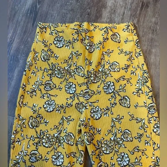 Free People Kitty Flare Pants in a yellow - Picture 3 of 6
